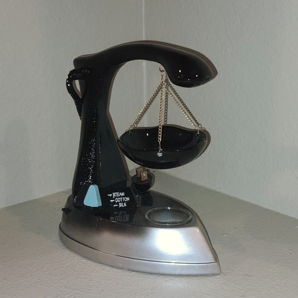 VTG- Yankee Candle Iron Hanging Tart Warmer